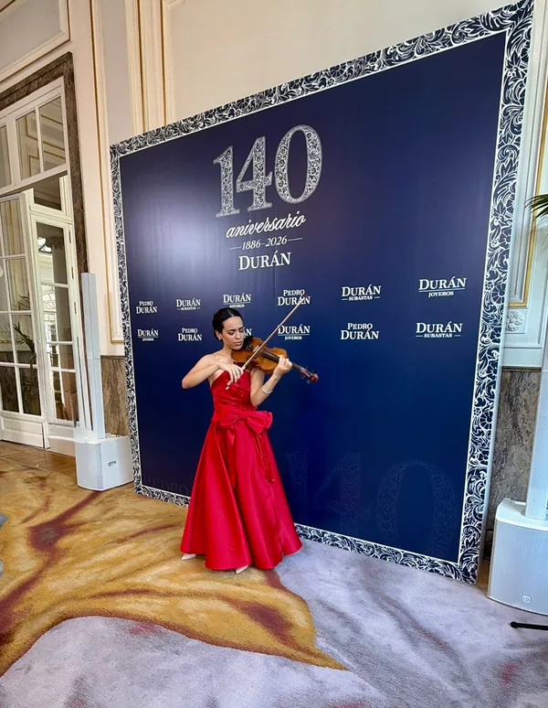 Liana en el 140 aniversario de Durán Joyeros